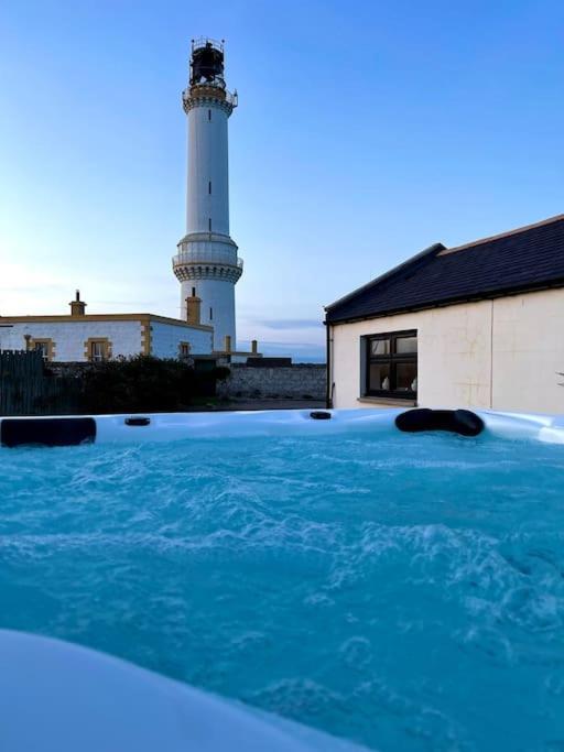 Lighthouse Cottage With Hottub Aberdeen Exterior photo